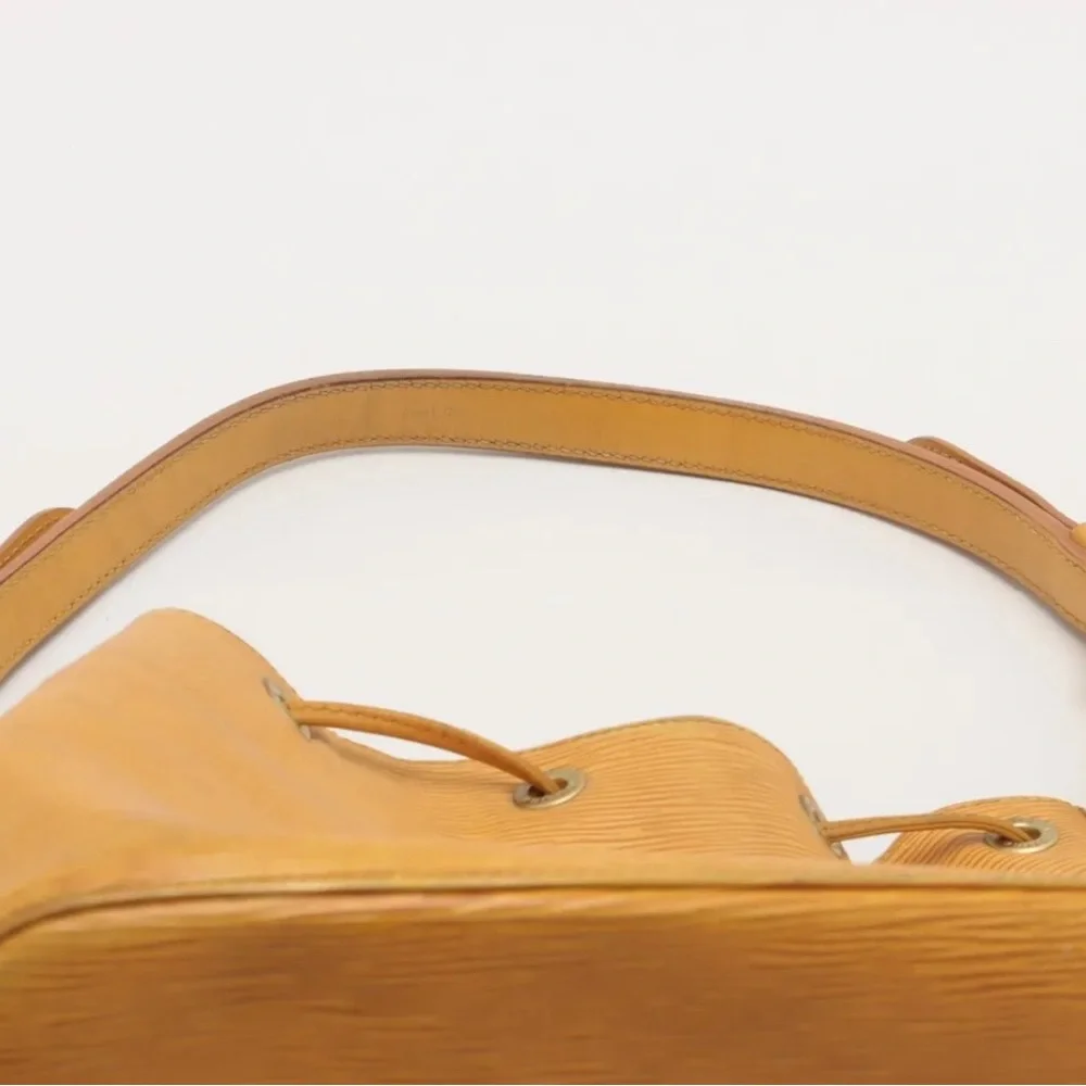 Louis Vuitton Petit Noe Epi Tassili Yellow Shoulder Bucket Bag M44109 - Picture 6 of 12